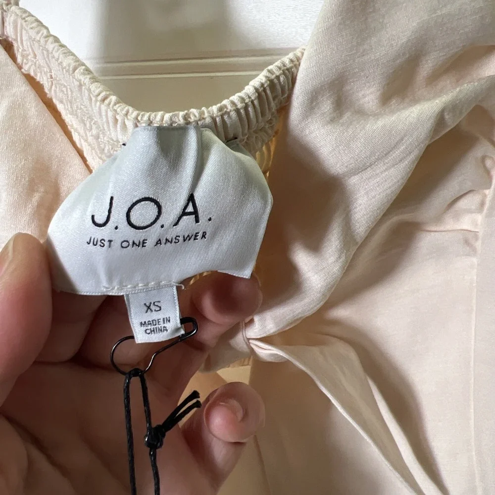 J.O.A. Crop Top Womens XS Ivory Front Tie Sleeveless Festival Animal Print Boho - Picture 5 of 6